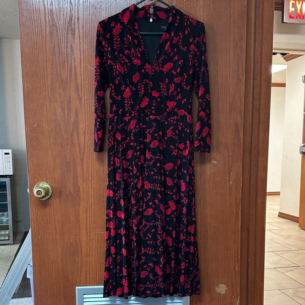 Tommy Hilfiger Black and Red Long Sleeve Dress
